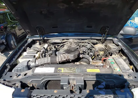 2003 Ford Explorer Sport Trac Xls/Xlt z USA, uszkodzony, nr VIN 1FMZU77E43UA72141